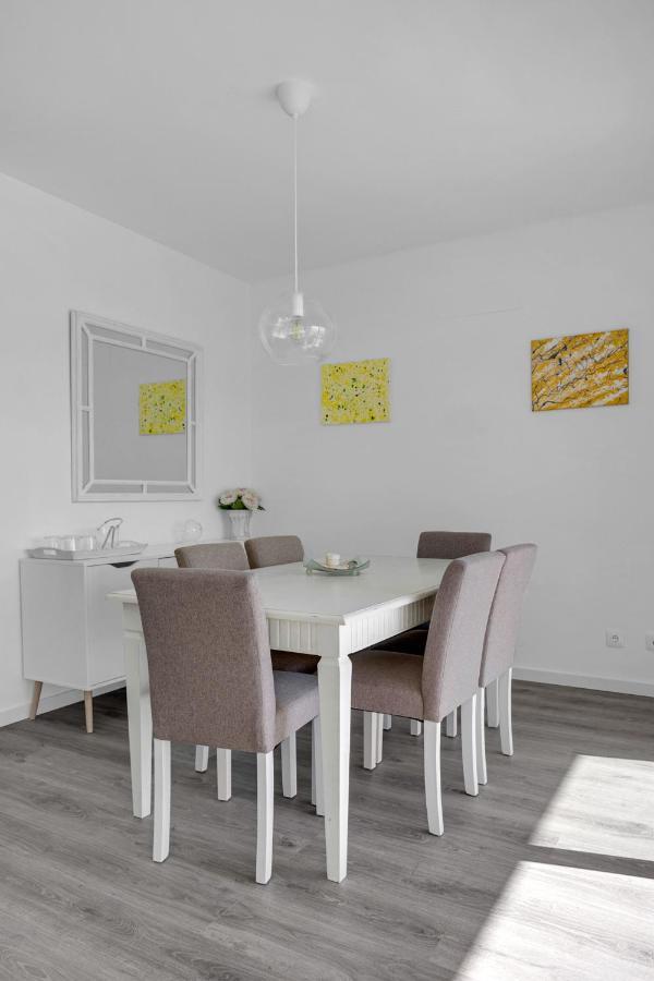 Janelas De Zimbra - Lovely With Pool And Sea View Apartment Sesimbra